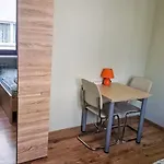 For Rest بيت شباب *