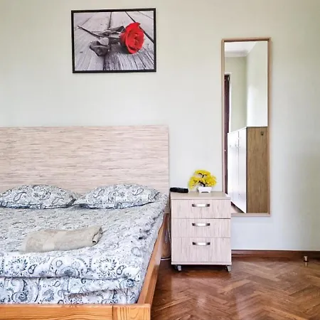 For Rest * Λούμπλιν